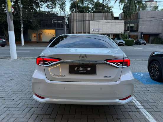 TOYOTA-COROLLA-2026