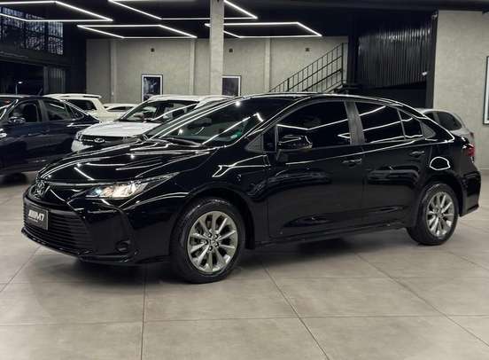 TOYOTA-COROLLA-2025