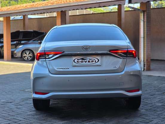 TOYOTA-COROLLA-2022
