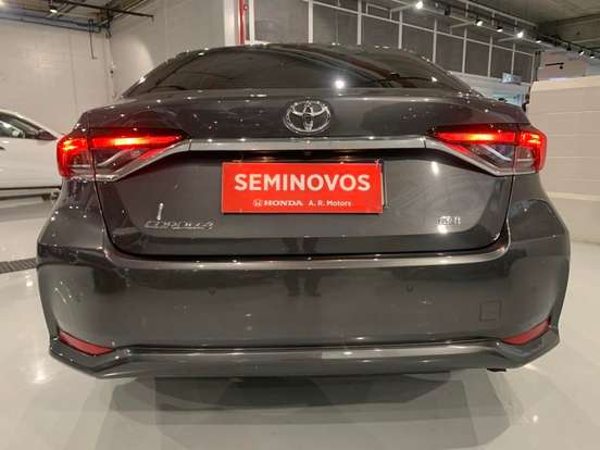 TOYOTA-COROLLA-2025