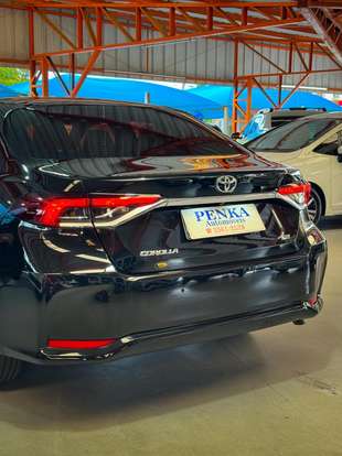 TOYOTA-COROLLA-2022