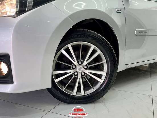 TOYOTA-COROLLA-2014