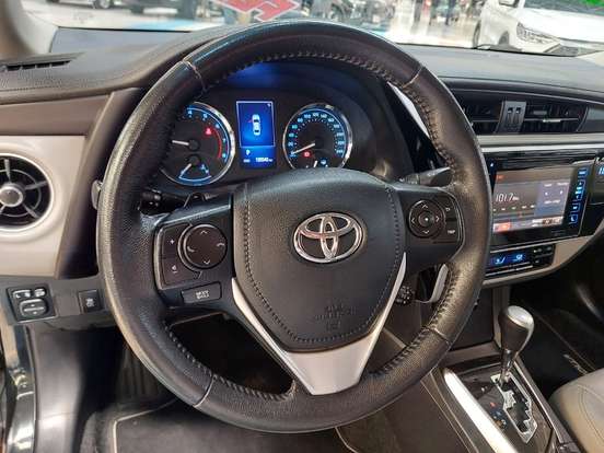 TOYOTA-COROLLA-2017