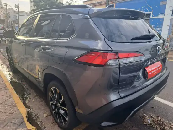 TOYOTA-COROLLA CROSS-2023