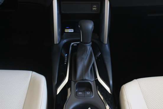 TOYOTA-COROLLA CROSS-2026
