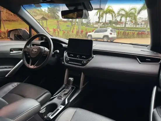 TOYOTA-COROLLA CROSS-2022