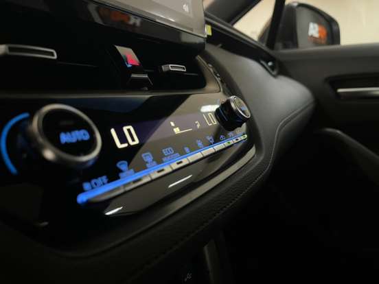 TOYOTA-COROLLA CROSS-2022