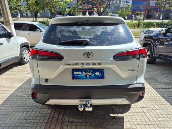 TOYOTA-COROLLA CROSS-2023