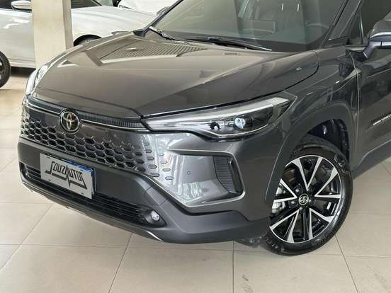 TOYOTA-COROLLA CROSS-2025
