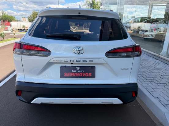 TOYOTA-COROLLA CROSS-2021