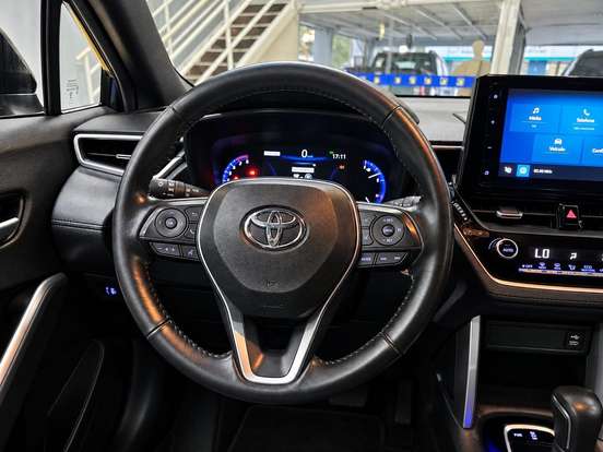 TOYOTA-COROLLA CROSS-2023