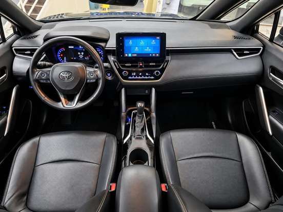 TOYOTA-COROLLA CROSS-2023