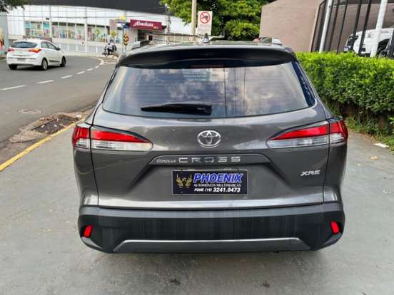 TOYOTA-COROLLA CROSS-2021