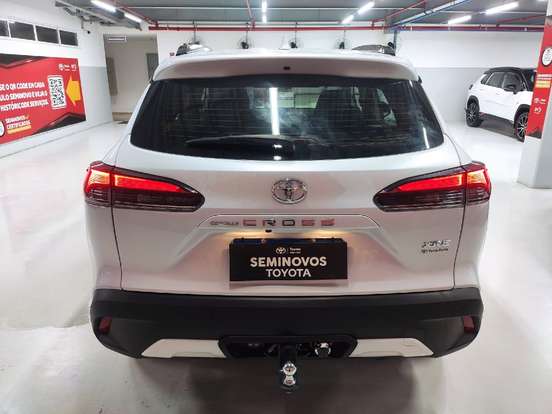 TOYOTA-COROLLA CROSS-2023
