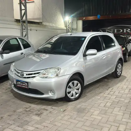 TOYOTA ETIOS 1.3 XS 16V FLEX 4P MANUAL