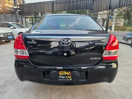 TOYOTA-ETIOS-2013
