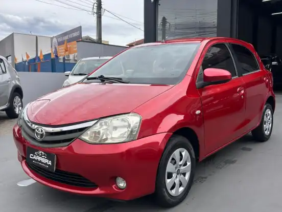 TOYOTA-ETIOS-1.5 XS 16V FLEX 4P MANUAL TOYOTA-ETIOS-2014