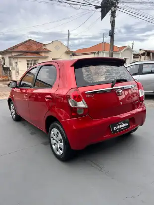 TOYOTA-ETIOS-2014