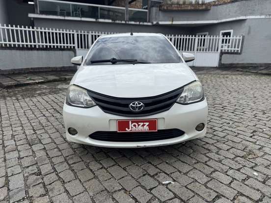 TOYOTA-ETIOS-1.3 X 16V FLEX 4P MANUAL TOYOTA-ETIOS-2016