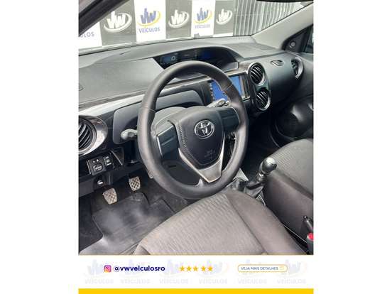 TOYOTA-ETIOS-2016