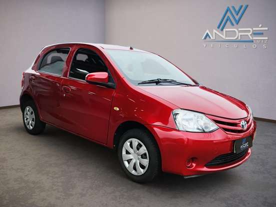 TOYOTA-ETIOS-1.3 X 16V FLEX 4P MANUAL TOYOTA-ETIOS-2015