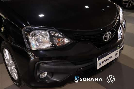 TOYOTA-ETIOS-2019