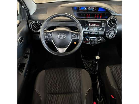 TOYOTA-ETIOS-1.5 X PLUS 16V FLEX 4P MANUAL TOYOTA-ETIOS-2018