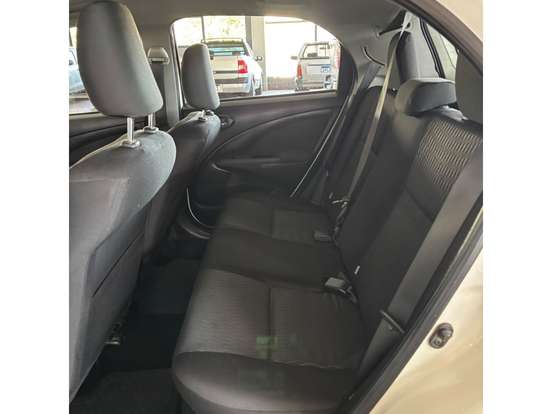 TOYOTA-ETIOS-1.5 X PLUS 16V FLEX 4P MANUAL TOYOTA-ETIOS-2018