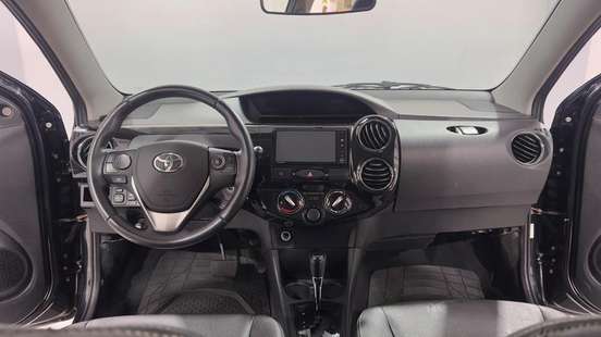 TOYOTA-ETIOS-2016