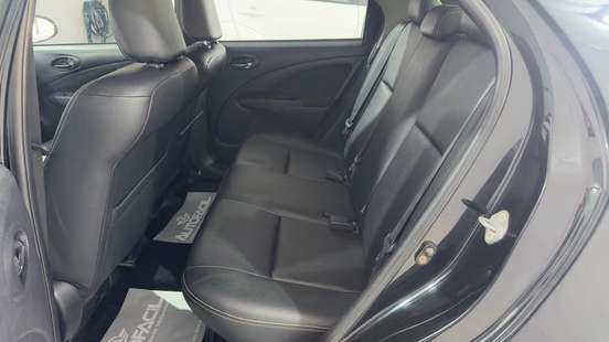 TOYOTA-ETIOS-2016