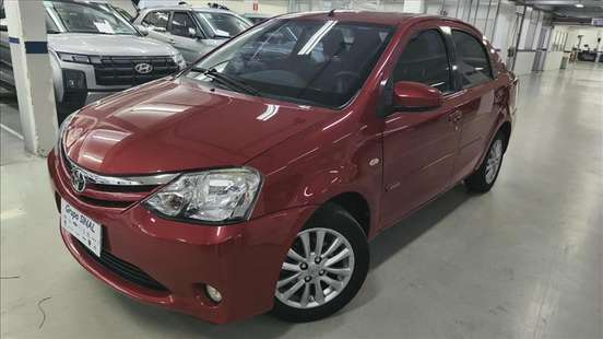 TOYOTA-ETIOS-1.5 XLS SEDAN 16V FLEX 4P MANUAL TOYOTA-ETIOS-2014