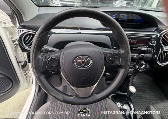 TOYOTA-ETIOS-2016