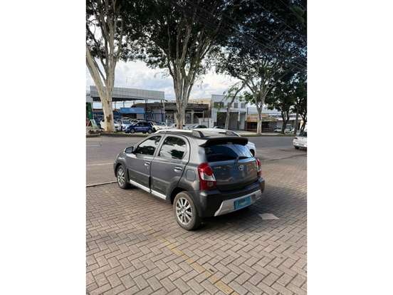 TOYOTA-ETIOS CROSS-1.5 16V FLEX 4P MANUAL TOYOTA-ETIOS CROSS-2014