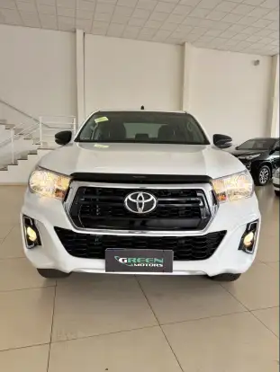 TOYOTA-HILUX-2.7 SR 4X2 CD 16V FLEX 4P AUTOMÁTICO TOYOTA-HILUX-2018