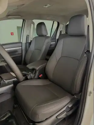 TOYOTA-HILUX-2018