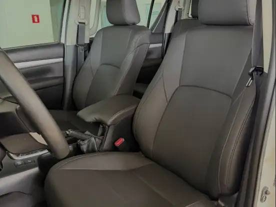 TOYOTA-HILUX-2.7 SR 4X2 CD 16V FLEX 4P AUTOMÁTICO TOYOTA-HILUX-2018
