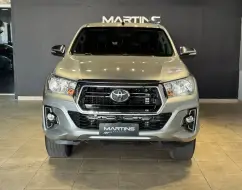 TOYOTA HILUX 2.7 SRV 4X2 CD 16V FLEX 4P AUTOMÁTICO TOYOTA HILUX 2.7 SRV 4X2 CD 16V FLEX 4P AUTOMÁTICO