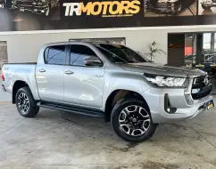 TOYOTA HILUX 2.7 VVT-i FLEX CD SRV 4X2 AUTOMÁTICO TOYOTA HILUX 2.7 VVT-i FLEX CD SRV 4X2 AUTOMÁTICO