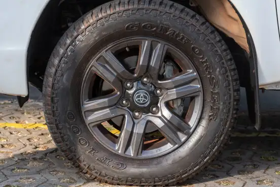 TOYOTA-HILUX-2.8 D-4D TURBO DIESEL CD POWER PACK 4X4 AUTOMÁTICO TOYOTA-HILUX-2024