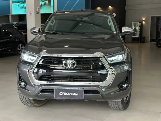 TOYOTA HILUX 2.8 D-4D TURBO DIESEL CD POWER PACK 4X4 MANUAL