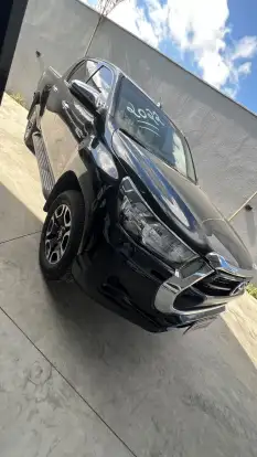 TOYOTA-HILUX-2022