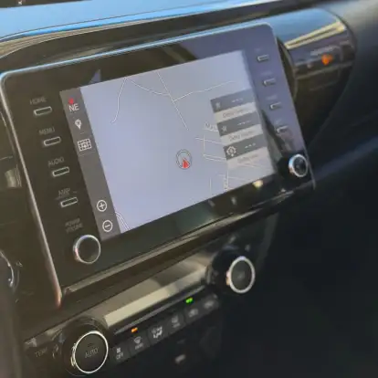 TOYOTA-HILUX-2021