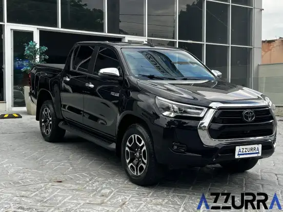 TOYOTA-HILUX-2022