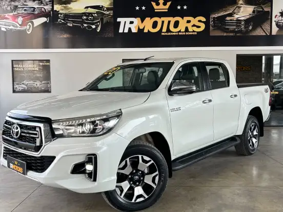 TOYOTA-HILUX-2.8 SRX 4X4 CD 16V DIESEL 4P AUTOMÁTICO TOYOTA-HILUX-2019