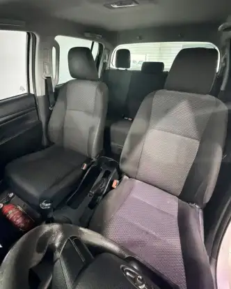 TOYOTA-HILUX-2017