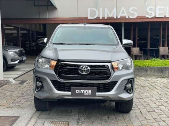 TOYOTA-HILUX-2.7 SRV 4X2 CD 16V FLEX 4P AUTOMÁTICO TOYOTA-HILUX-2020