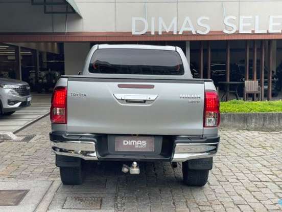 TOYOTA-HILUX-2.7 SRV 4X2 CD 16V FLEX 4P AUTOMÁTICO TOYOTA-HILUX-2020