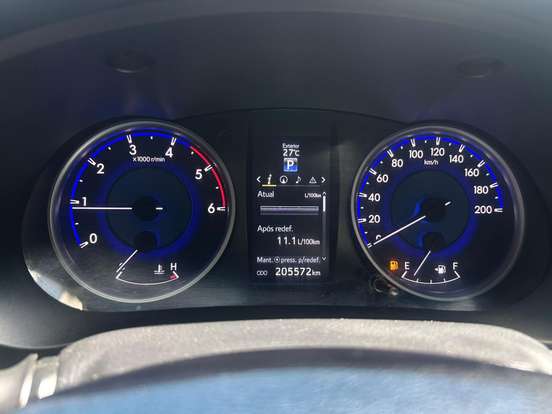 TOYOTA-HILUX-2.7 SRV 4X4 CD 16V FLEX 4P AUTOMÁTICO TOYOTA-HILUX-2017