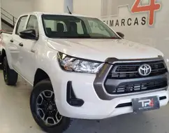 TOYOTA HILUX 2.8 D-4D TURBO DIESEL CD POWER PACK 4X4 MANUAL TOYOTA HILUX 2.8 D-4D TURBO DIESEL CD POWER PACK 4X4 MANUAL