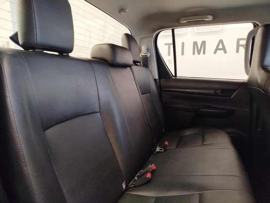 TOYOTA-HILUX-2.8 D-4D TURBO DIESEL CD POWER PACK 4X4 MANUAL TOYOTA-HILUX-2023